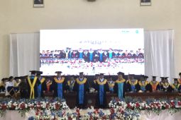 Unpatti tambah  lima guru besar tingkatkan pendidikan daerah