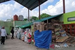 Penajam aktifkan bank sampah desa  untuk wujudkan kabupaten sehat