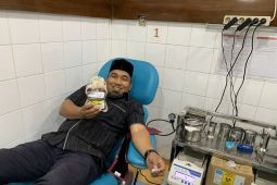 Pj Bupati Aceh Besar ajak masyarakat rutin donor darah