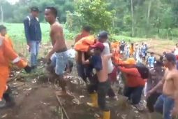 BPBD Jombang cari balita dilaporkan hilang