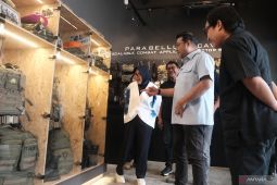 Menteri Ekonomi Kreatif dukung  pengembangan merek fesyen lokal