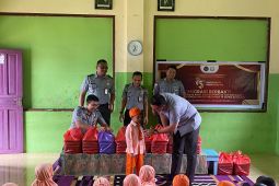 Imigrasi Batulicin gelar program "Imigrasi Berbakti"