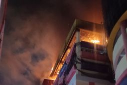 Kebakaran terjadi di Glodok Plaza Tamansari, Jakbar