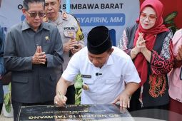 Bupati Musyafirin resmikan pembangunan SDN 15 Taliwang Sumbawa Barat