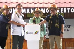 Kunjungan kerja Menteri Koordinator Pemberdayaan Masyarakat di Mojokerto