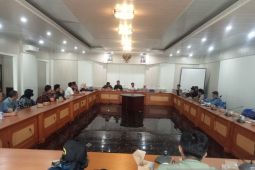 Komisi II DPRD Sukabumi panggil pengusaha tambang