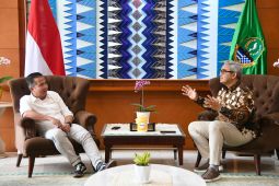 Pj Gubernur Jabar dan Farhan bahas Bandara Husein Sastranegara