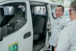Bupati Karawang sampaikan bagi pejabat purna agar kembalikan kendaraan dinas
