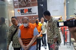 Dua tersangka kasus korupsi di Pemkot Semarang ditahan KPK