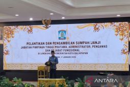 Wali Kota Balikpapan  RahmadMas'ud lantik 22 pejabat