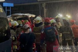 Kisah heroik dan duka kebakaran Glodok Plaza