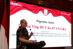 Penyerahan lomba vlog Antara