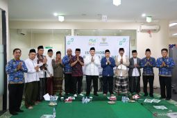 Penjabat Bupati Bogor ajak ASN bayar zakat lewat Baznas
