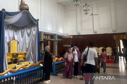 Peninggalan Kesultanan Kutai jadi penarik pengunjung Museum Mulawarman