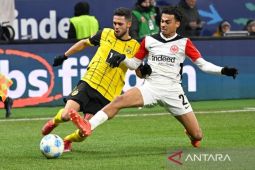 Frankfurt hantam Dortmund 2-0