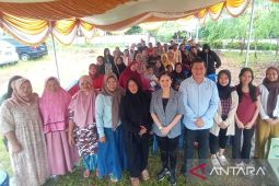 Anggota DPRD Babel Sesilia Rizki tampung semua aspirasi masyarakat Desa Bukit Betung dan Kampung Batu