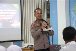 Polres Bangka Tengah edukasi pelajar bahaya geng motor