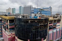 Polisi periksa sembilan saksi kebakaran Glodok Plaza