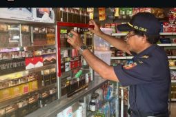 Bea Cukai Ambon operasi pasar peredaran barang kena cukai di Ambon