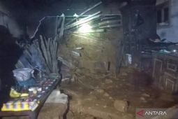 Kerusakan jembatan dan rumah di Batang Jateng segera diperbaiki