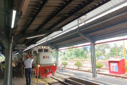 Keberangkatan kereta api Pandalungan di Jember alami kelambatan pascabanjir