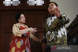 Prabowo kirim karangan bunga untuk ultah Megawati,  ini kata Mensesneg