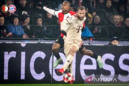 Feyenoord pecat Brian Priske jelang pertandingan lawan AC Milan