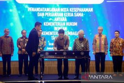 Perkuat sinergi, Kementerian Hukum teken 30 kerja sama dengan mitra kerja