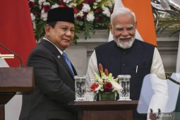 Momen hangat Presiden Prabowo dan PM Modi saling peluk hingga panggil "brother"