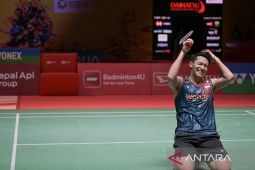 Jonatan Christie naik podium tertinggi Denmark Open 2025