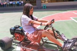 5 pelajar di Purwokerto rakit "Go-Kart"