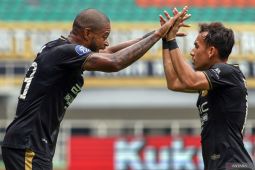 Liga 1 Indonesia, Trigol Alex Martins mewarnai kemenangan Dewa United atas PSM Makassar