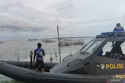 Polisi bongkar pagar laut di Perairan Pakuhaji, Tangerang