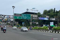 Kawasan wisata Puncak dilintasi 103.485 kendaraan dalam sehari saat libur panjang