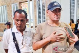 Emilia Contessa tutup usia di RSUD Blambangan Banyuwangi