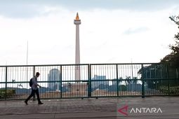 Pengelola perpanjang waktu kunjungan ke Monas hingga pukul 22.00 WIB