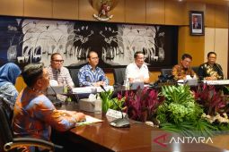 Menkum tegaskan Paulus Tannos buronan kasus korupsi masih berstatus WNI