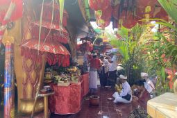 Umat Hindu dan Budha Bali rayakan Imlek di Tanah Kilap