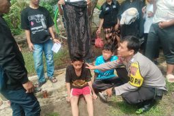 Tim pengaman pantai selamatkan 2 santri tenggelam di Pantai Citepus