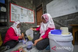 Produksi sabun dari minyak jelantah di Cilegon