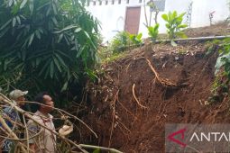 BPBD Jabar imbau warga waspadai potensi tanah longsor
