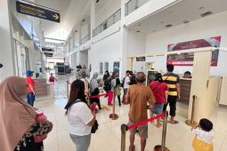 Libur Isra Mi'raj dan Imlek pelintas di PLBN Badau capai 517 orang