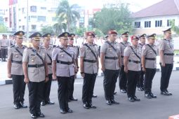 Kapolres Metro Tangerang Kota lantik sembilan pejabat utama baru.