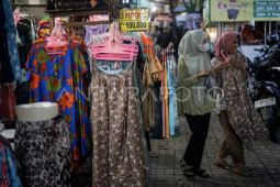 OJK cegah masyarakat terjebak FOMO hingga FOPO
