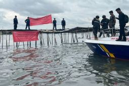 KKP periksa Kepala Desa Kohod dan 13 nelayan terkait pagar laut Tangerang