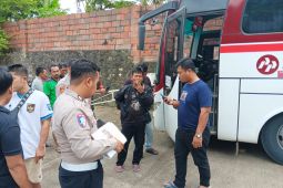 Bus tabrak sepeda motor di Lebak akibatkan satu orang tewas