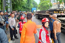 Seorang pengendara motor meninggal usai terlibat kecelakaan di Perak Timur