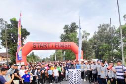 Jalan Sehat Kun Dewan diikuti ribuan masyarakat, Fezzy : Sumbangsih kami meriahkan HUT ke-22 Beltim