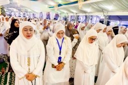 Khofifah hadiri Haul Akbar Ponpes Assalafi Al Fitrah Surabaya