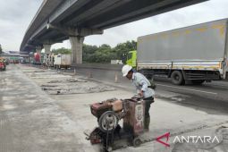 Jasamarga Transjawa perbaiki ruas jalan Km 31 Jalan Tol Jakarta-Cikampek